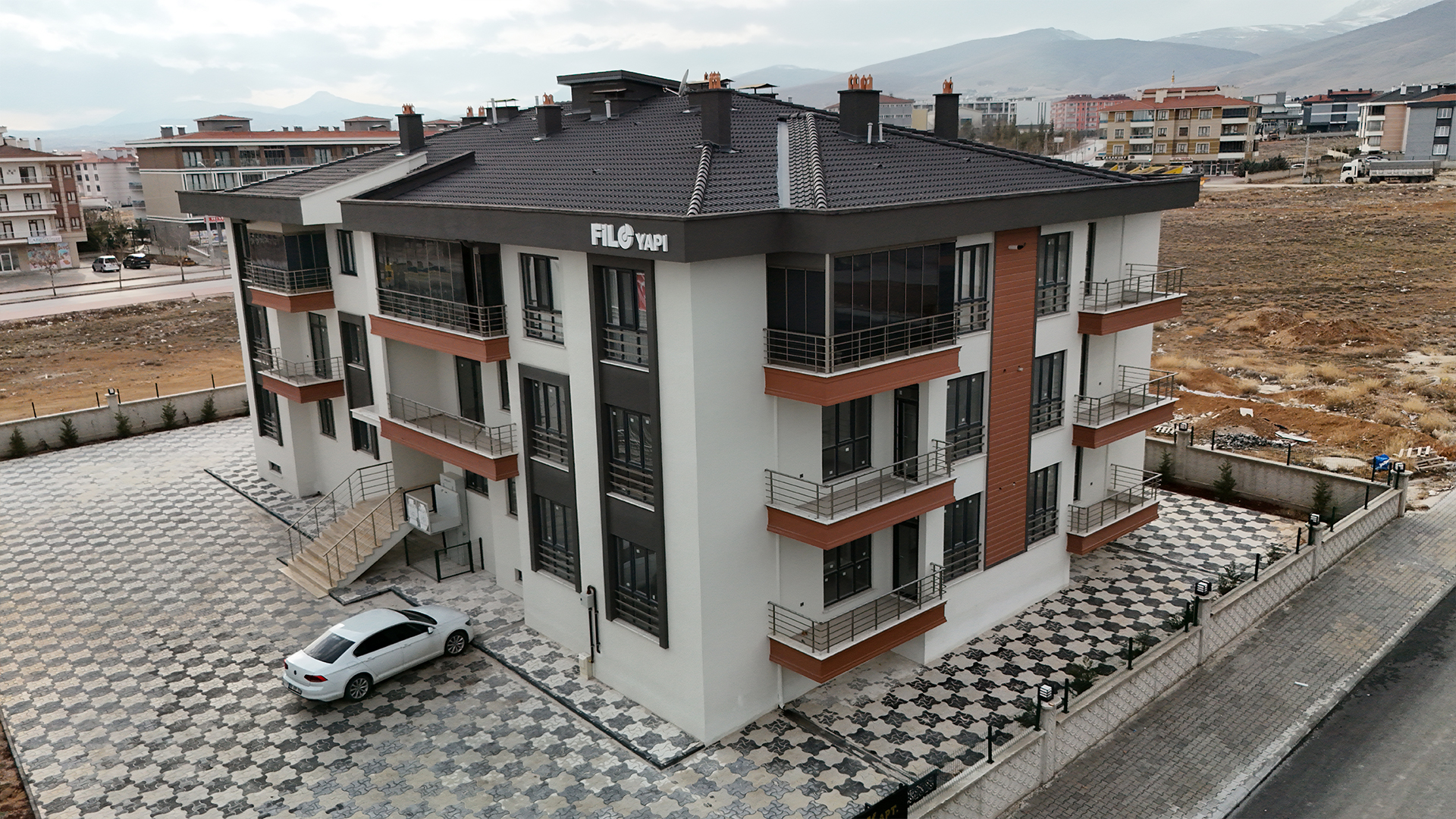 Filo Yapı Konya Selçuklu ve Tüm İlçelerinde Modern Konut ve Ticari Yapı Projeleri | 2+1, 3+1, 4+1 Daire ve Ofis İnşaatında Güvenilir Müteahhitlik Hizmeti | Filo Yapı